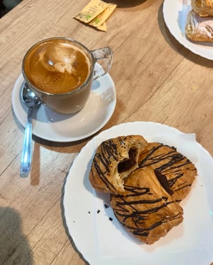 Barcelona-coffee-pastry