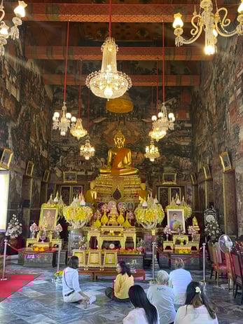 wat arun buddhist sanctuary